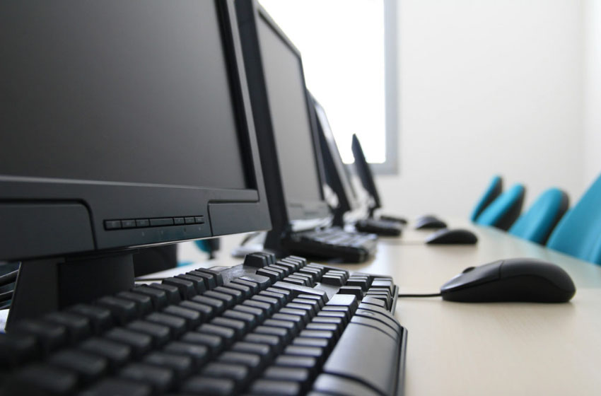 IT training for teachers during school shutdown period