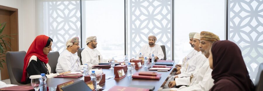 The Board of Trustees of the Royal Academy of Management holds its second meeting