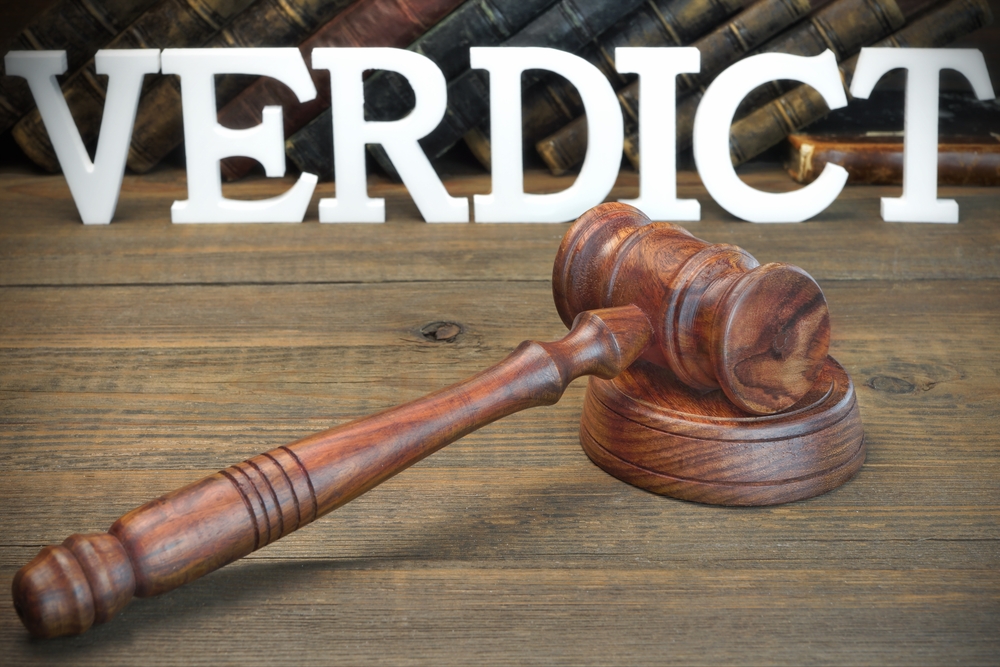 “Middle-aged HR Advisor Loses Age Discrimination Case Over Company Party Venue Dispute”