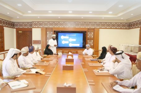 Qatari Delegation Explores Oman’s Experience in Digitized Elections