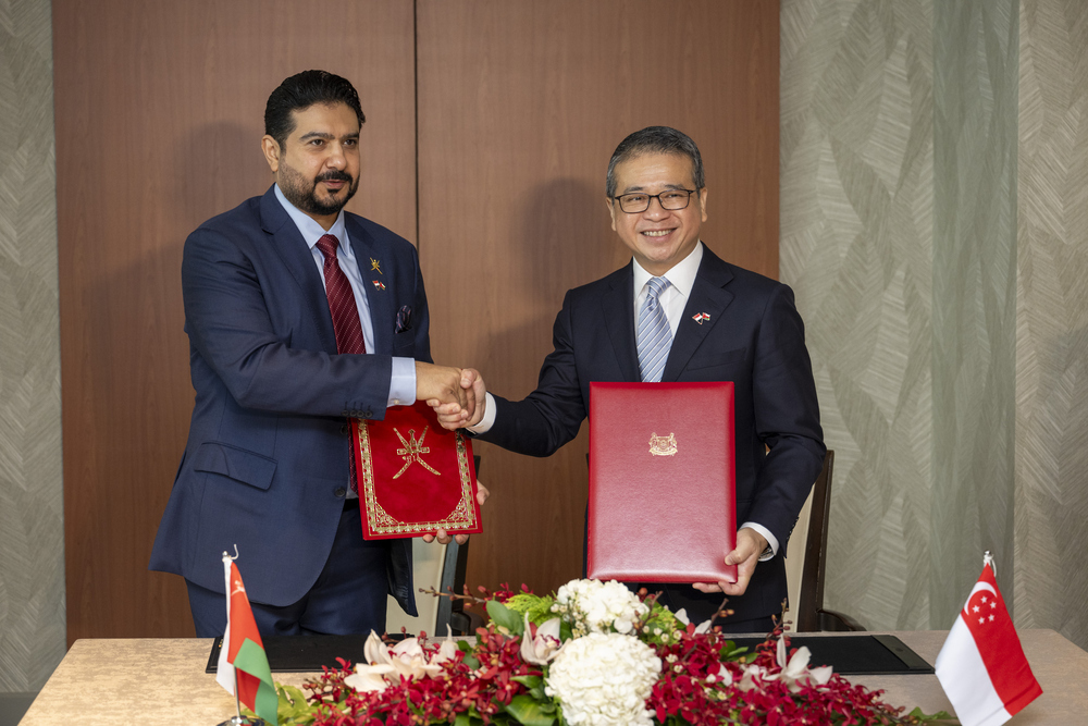 Oman, Singapore Ink Two MoUs