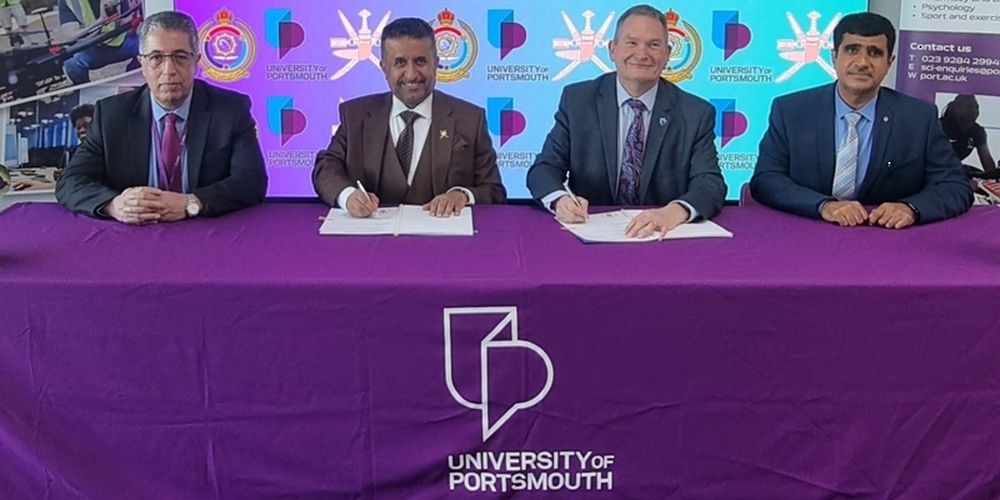Oman Signs Academic Connection Agreement with UK University