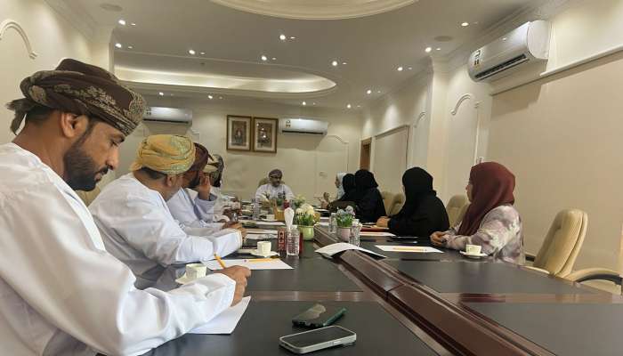 Parents’ Council in Seeb discusses student overcrowding