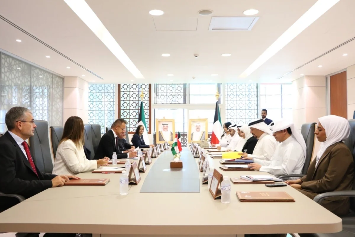 Kuwait, Hungary discuss expanding business relations