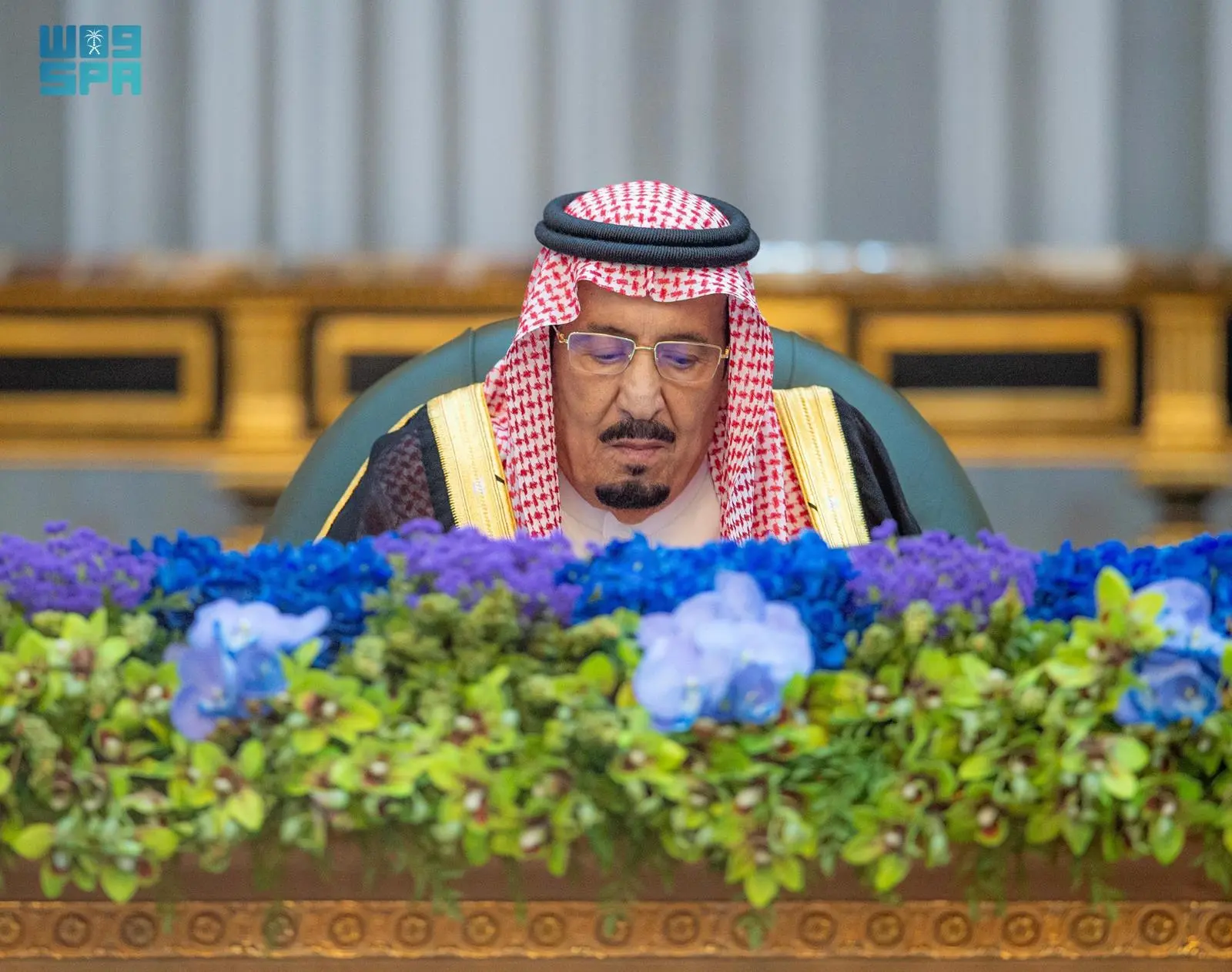 The Custodian of the Two Holy Mosques Chairs Cabinet Session