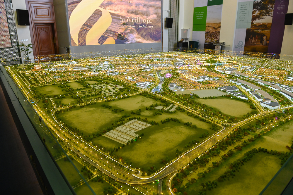 Agreement Inked to Design “National Centre for Women and Children’s Health” at Sultan Haitham City