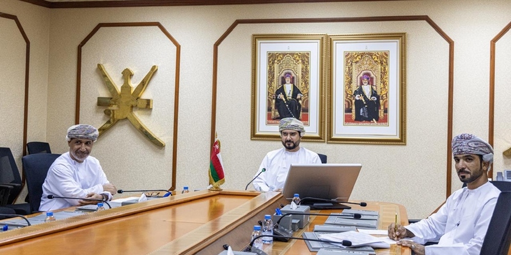 Oman, UK Explore Means of Boosting Trade Exchange, Investments