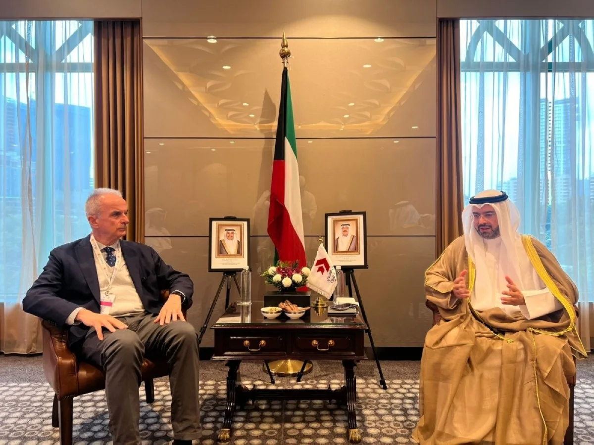 Kuwait’s DGCA discusses cooperation, signs MoUs