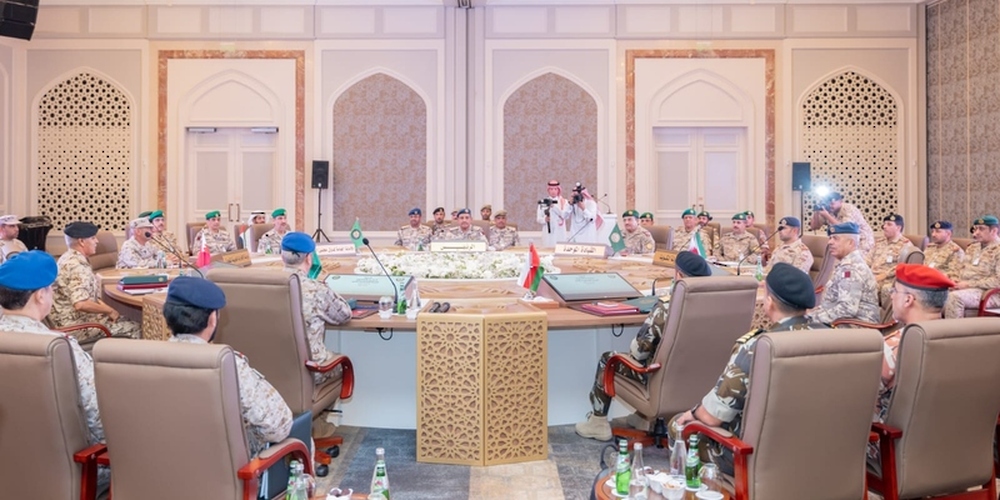 Oman Participates in Meeting of GCC Supreme Military Committee