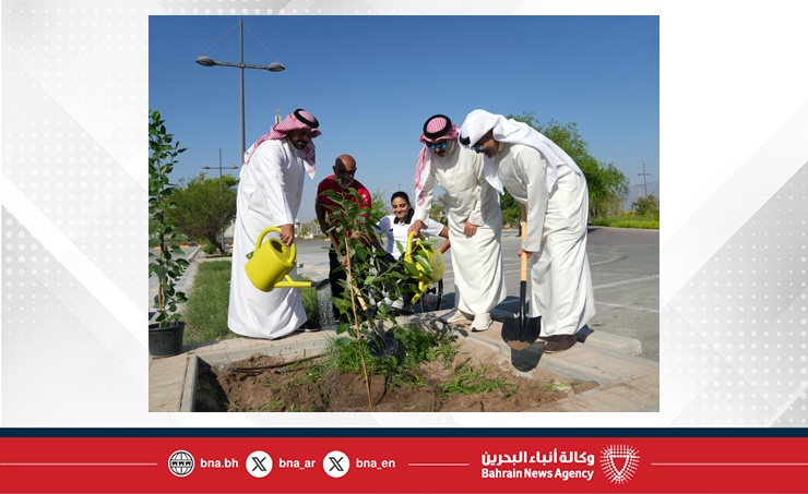 BPC President participates in National Tree Week planting