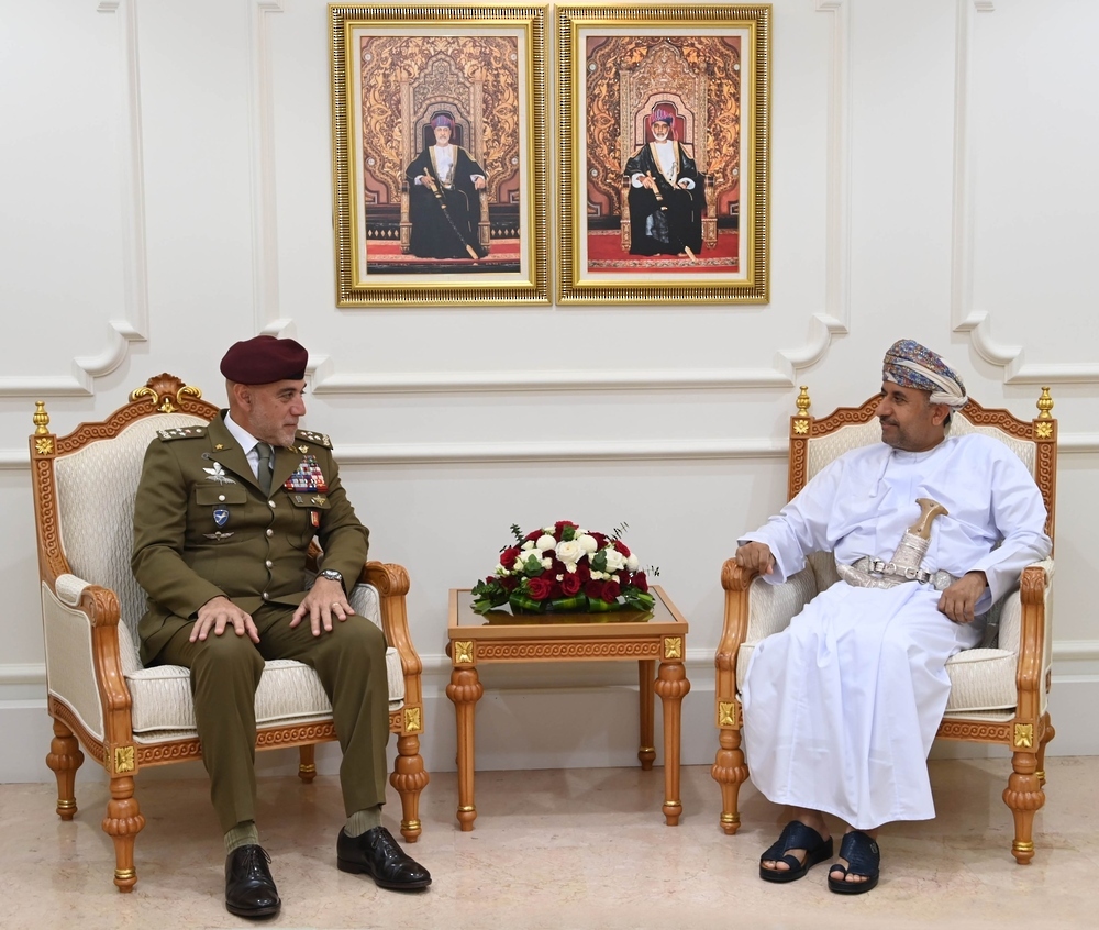 Defence Ministry Secretary General Receives Italian Military Official
