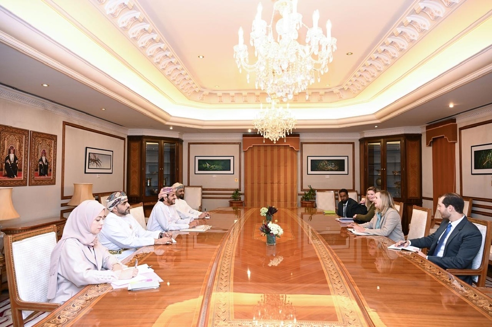 Oman, US Review Efforts to Combat Human Trafficking