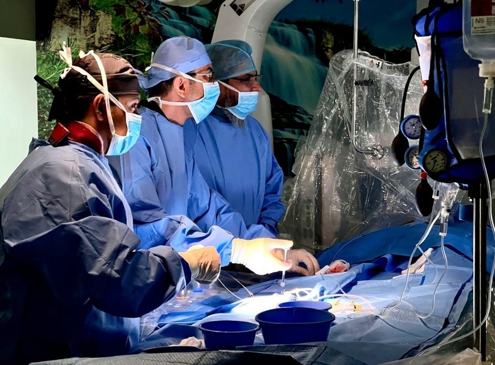 Khoula Hospital Conducts 4 Advanced Surgeries to Treat Aneurysms