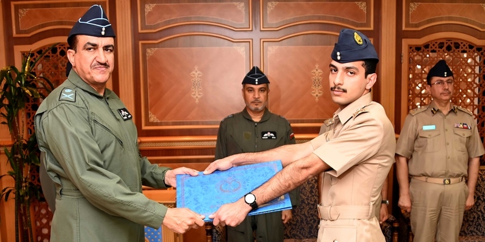 Royal Letters Patent Handed Over to Officers Who Graduated at Cranwell Royal Air College