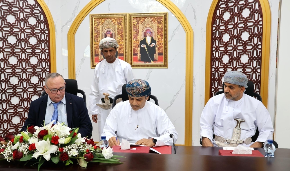 Khazaen Signs Agreement Worth RO 15-Million to Establish livestock Vaccine Factory