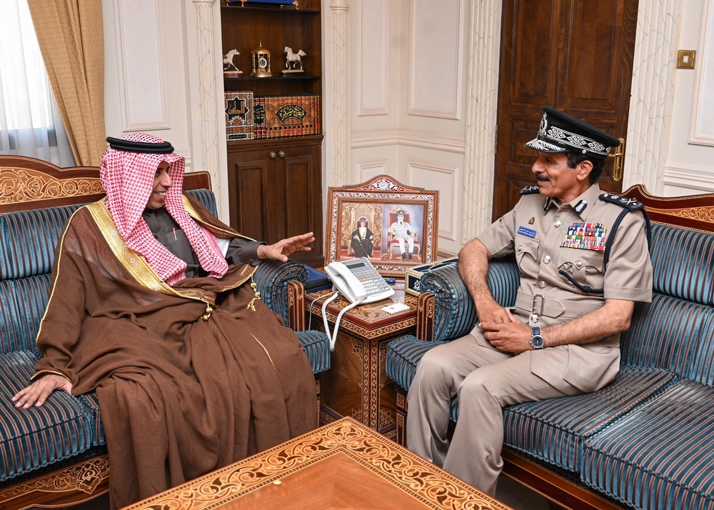 Inspector General for Police and Customs Receives Secretary General of Arab Interior Ministers Council