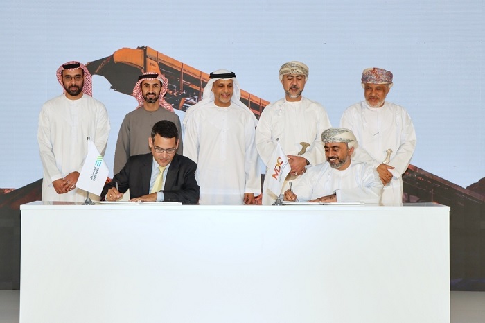 Strategic pacts signed to support railway project between Oman, UAE