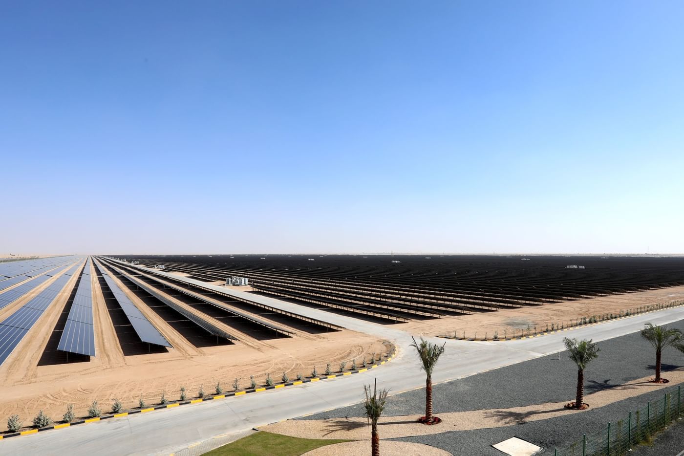 UAE solidifies leadership in solar energy, driving sustainability