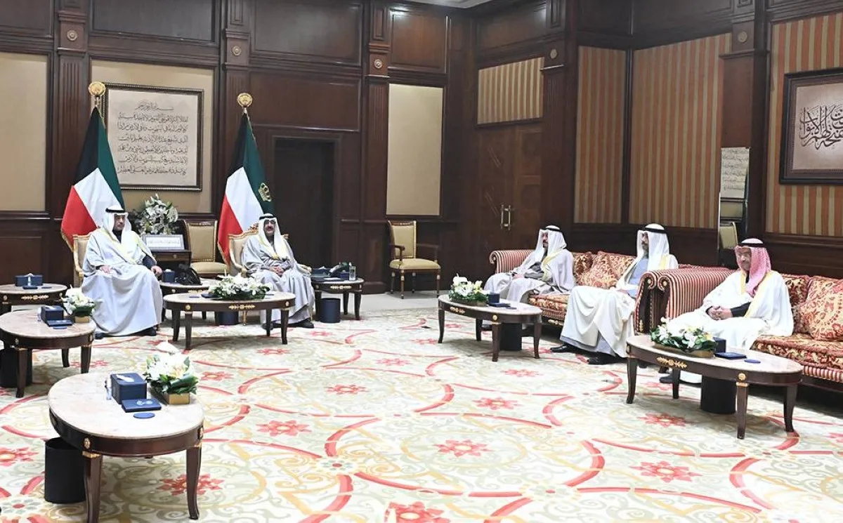 Newly appointed Defense Minister takes constitutional oath before Amir