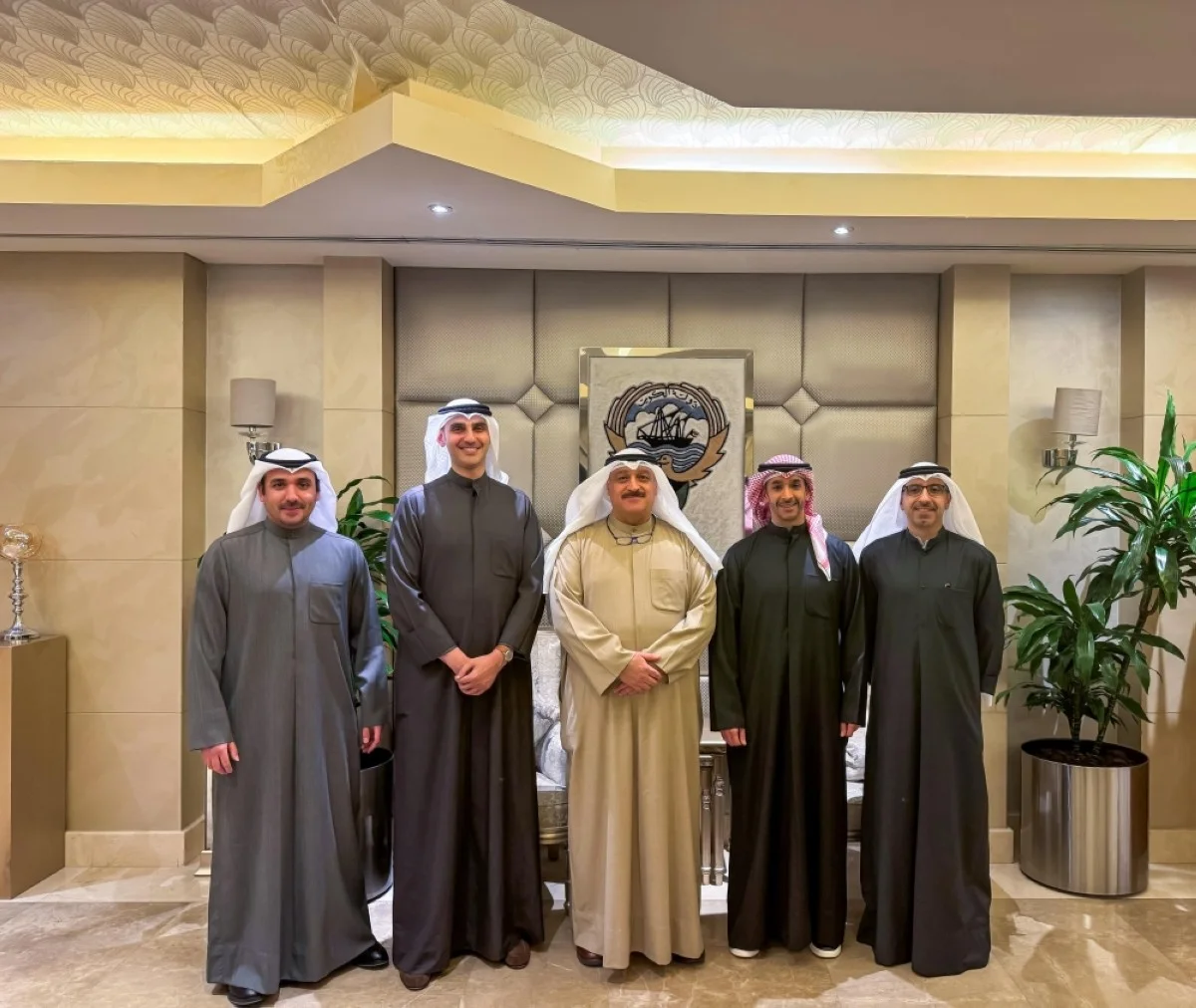 Kuwaiti team behind first remote robotic surgery given Amiri grant