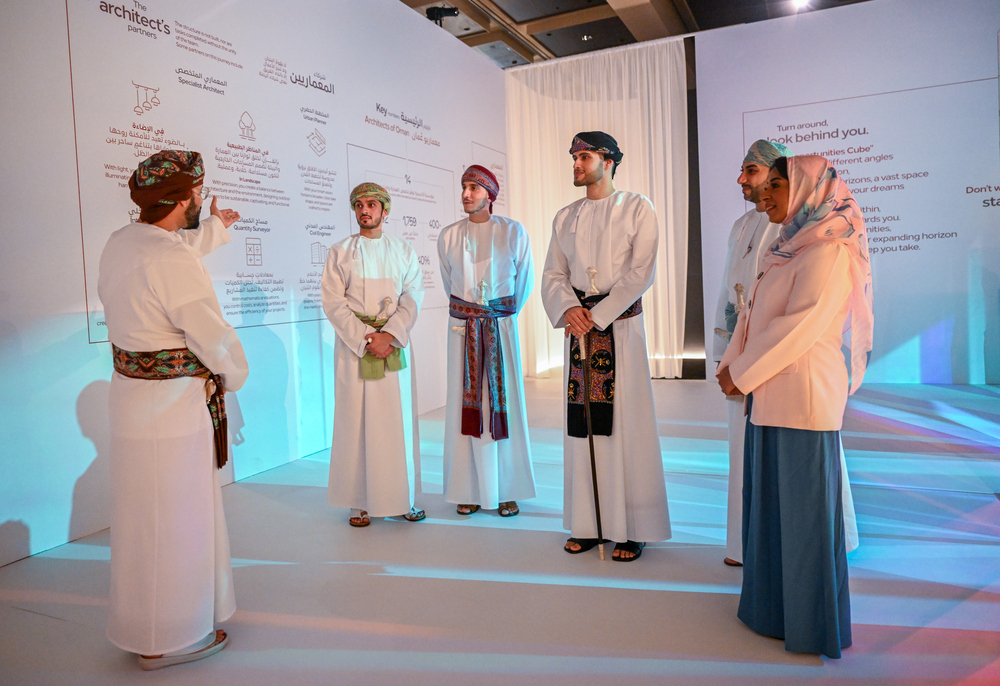 His Excellency Mr. Balarab bin Haitham sponsors the launch of the Architecture Revival Initiative at the Oman Through the Ages Museum.