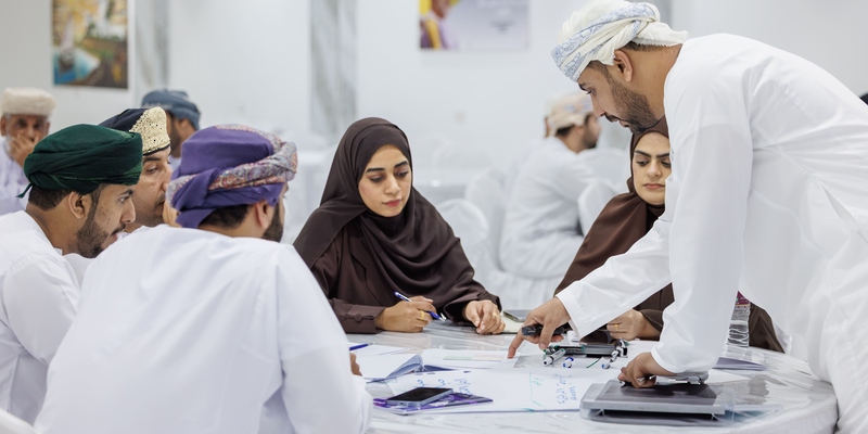 Closing of the Laboratories for Enhancing Omani National Identity ( Our Identity: Values and Responsibility )