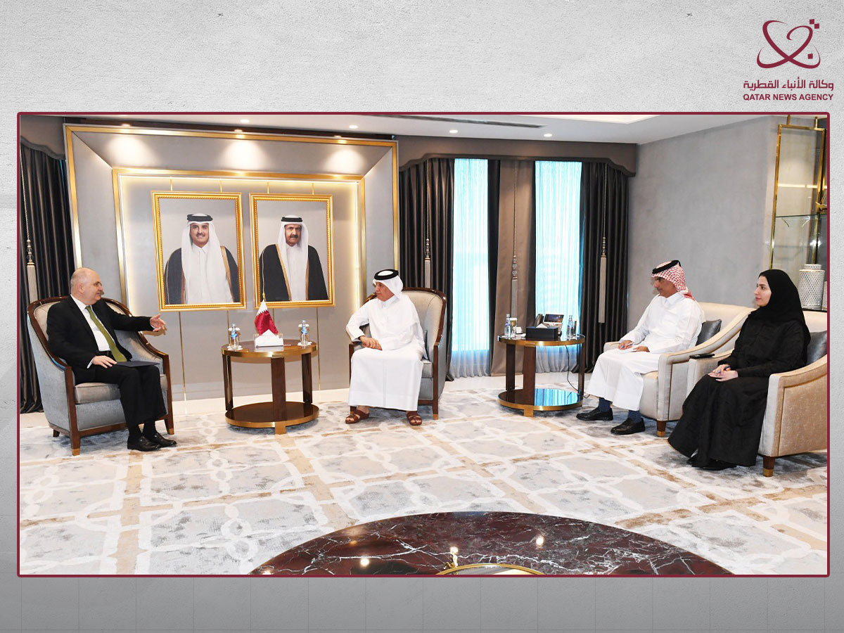 Prime Minister and Minister of Foreign Affairs Receives Written Message from Romania’s Prime Minister