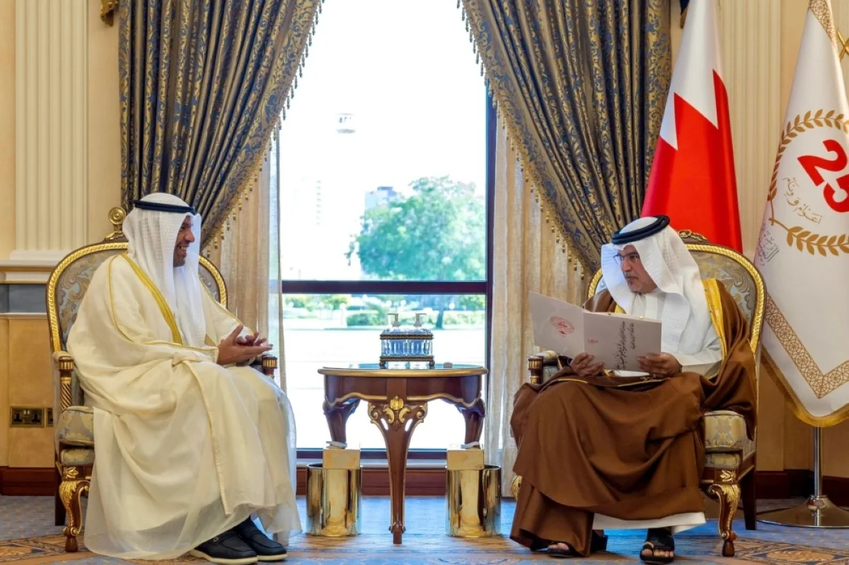 Foreign Minister delivers GCC summit invitation to Bahrain’s King