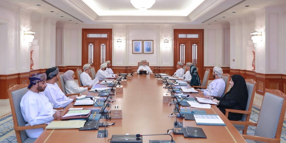 State Council Reviews Proposal to Amend Council of Oman Law